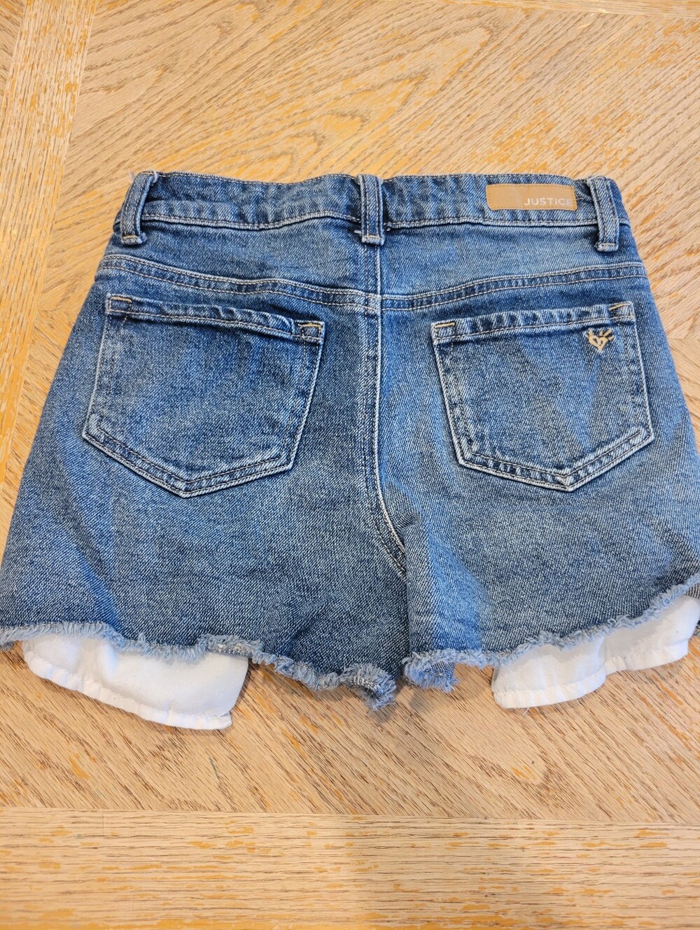 Justice Brand Mini Mom Distressed Short Sequin Pocket Girls Size 10 - Picture 6 of 9